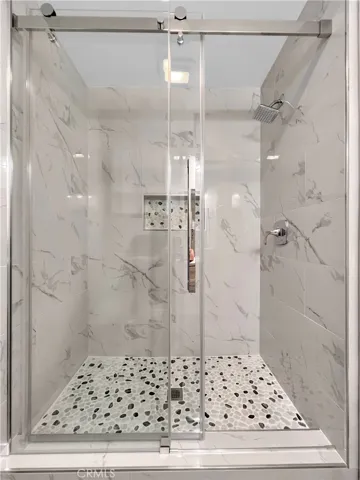 17851 Linda Drive Unit 11, Yorba Linda, California 92886