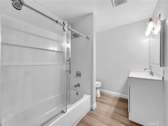 17851 Linda Drive Unit 11, Yorba Linda, California 92886