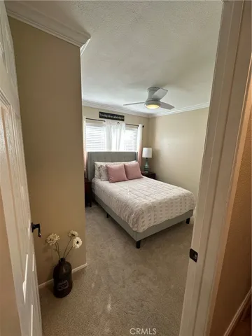 844 S Driftwood Avenue, Rialto, California 92376