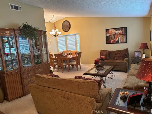 844 S Driftwood Avenue, Rialto, California 92376