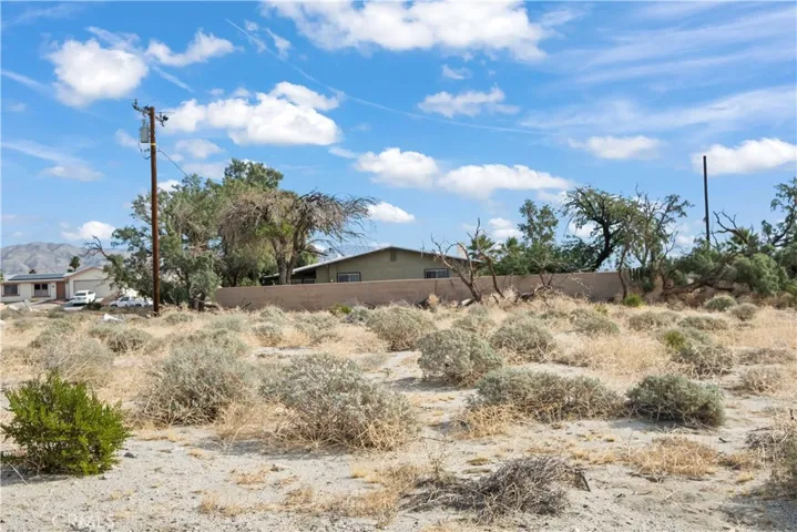 0 Atlantic, Desert Hot Springs, California 92240