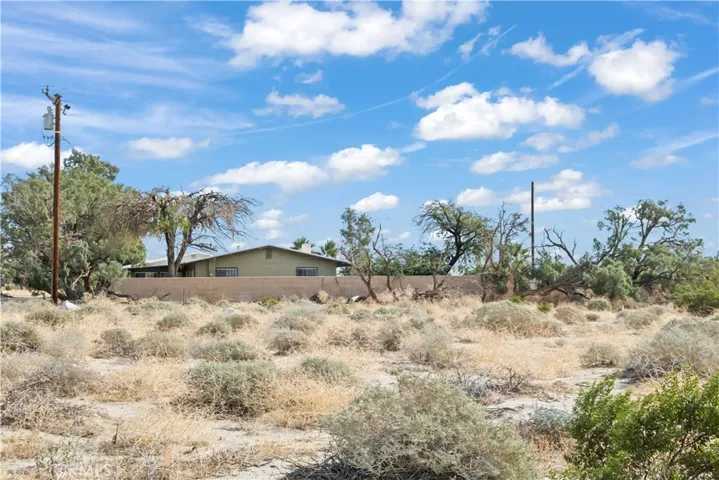 0 Atlantic, Desert Hot Springs, California 92240