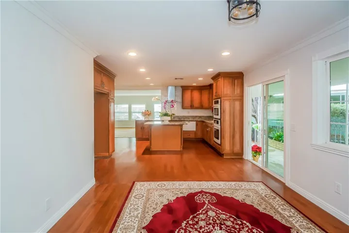 Den /dining