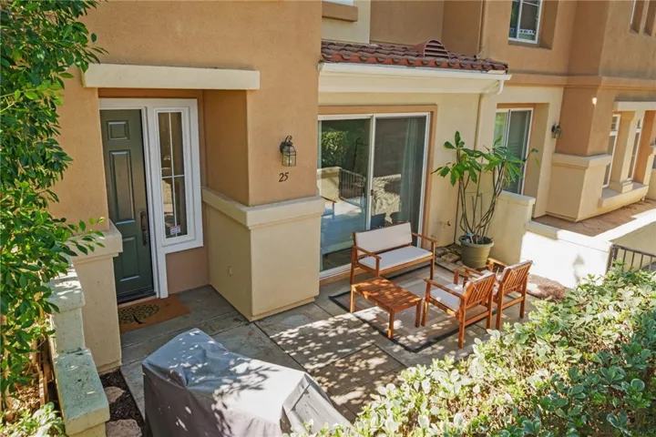 25 Via Vicini, Rancho Santa Margarita, California 92688