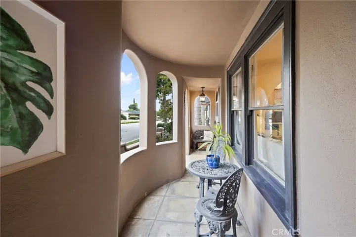 228 Oaks Avenue, Monrovia, California 91016