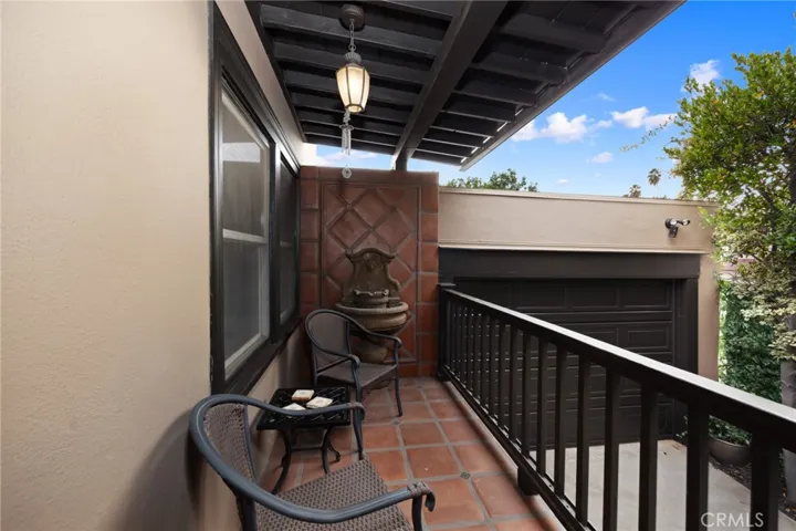 228 Oaks Avenue, Monrovia, California 91016
