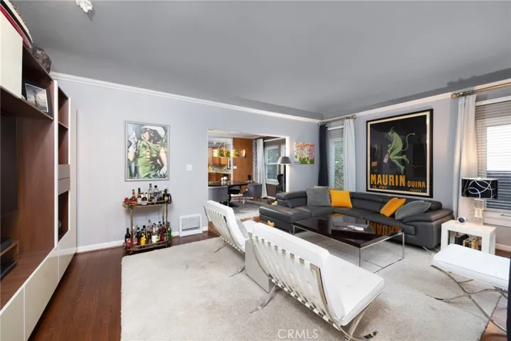 228 Oaks Avenue, Monrovia, California 91016