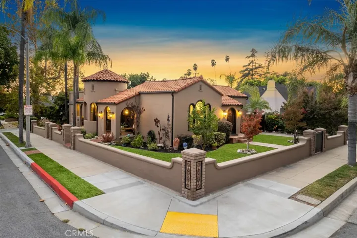 228 Oaks Avenue, Monrovia, California 91016