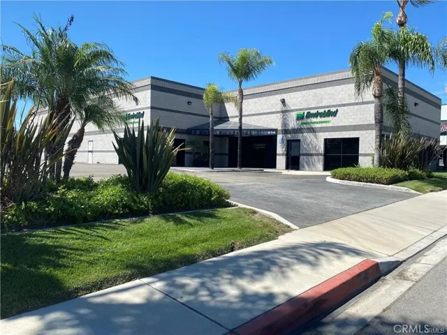 814 Berry Court, Upland, California 91786