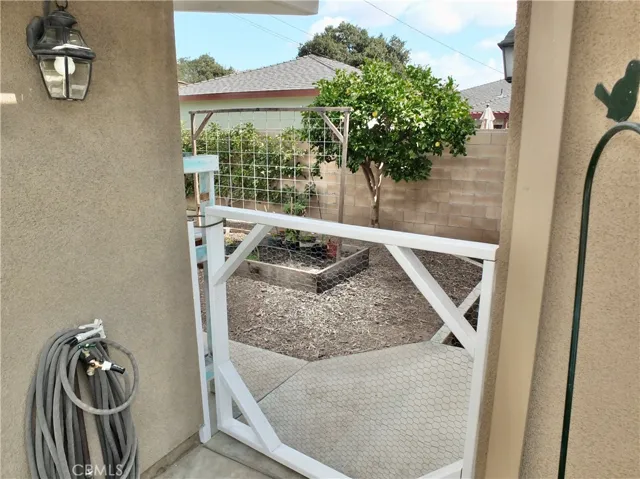 3936 Lewis Avenue, Long Beach, California 90807