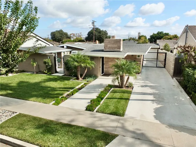 3936 Lewis Avenue, Long Beach, California 90807