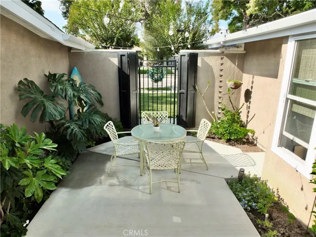 3936 Lewis Avenue, Long Beach, California 90807