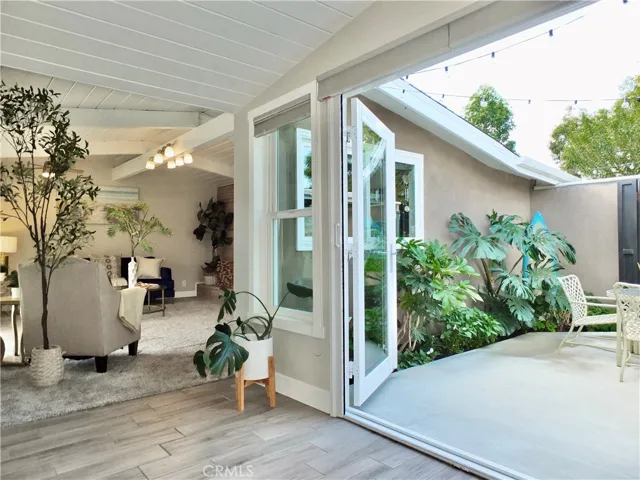 3936 Lewis Avenue, Long Beach, California 90807