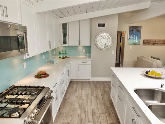 3936 Lewis Avenue, Long Beach, California 90807