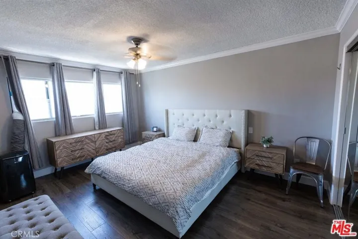 6850 Morella Avenue Unit 8, North Hollywood, California 91605