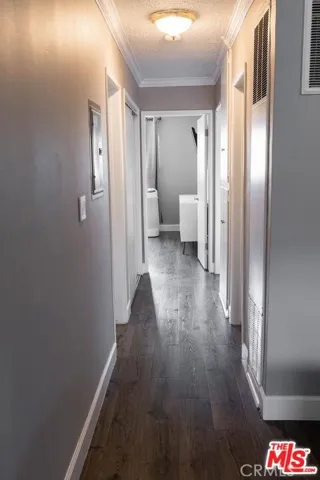 6850 Morella Avenue Unit 8, North Hollywood, California 91605