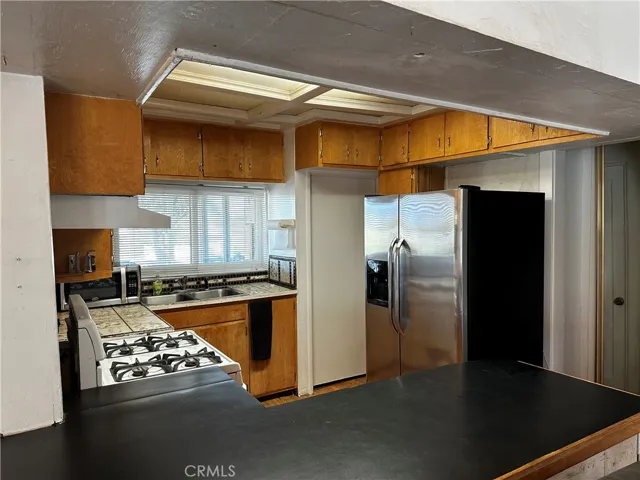 8622 Sunridge Drive, Santee, California 92071