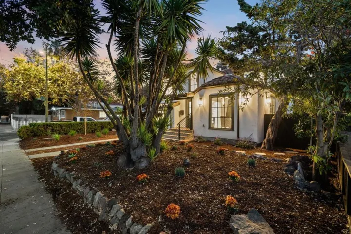 1124 5th Avenue, Redwood City, California 94063