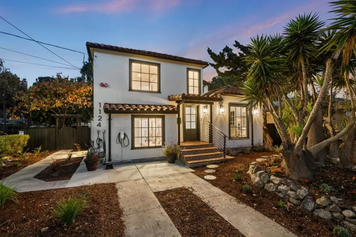 1124 5th Avenue, Redwood City, California 94063
