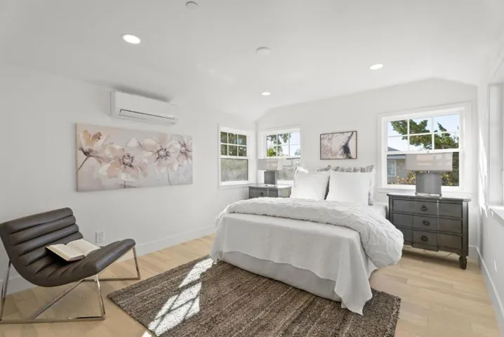 1124 5th Avenue, Redwood City, California 94063