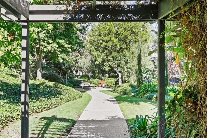 3601 W Hidden Lane Unit 111, Rolling Hills Estates, California 90274