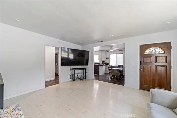656 Remuda Drive, Glendora, California 91740