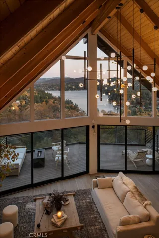 27452 Alpen Drive, Lake Arrowhead, California 92352