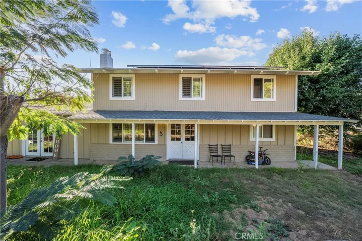 2220 Dippon Lane, Escondido, California 92027