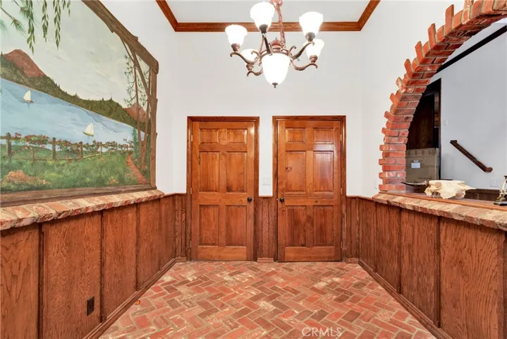 27476 White Fir Drive, Lake Arrowhead, California 92352