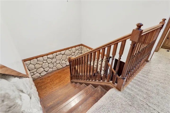 27476 White Fir Drive, Lake Arrowhead, California 92352