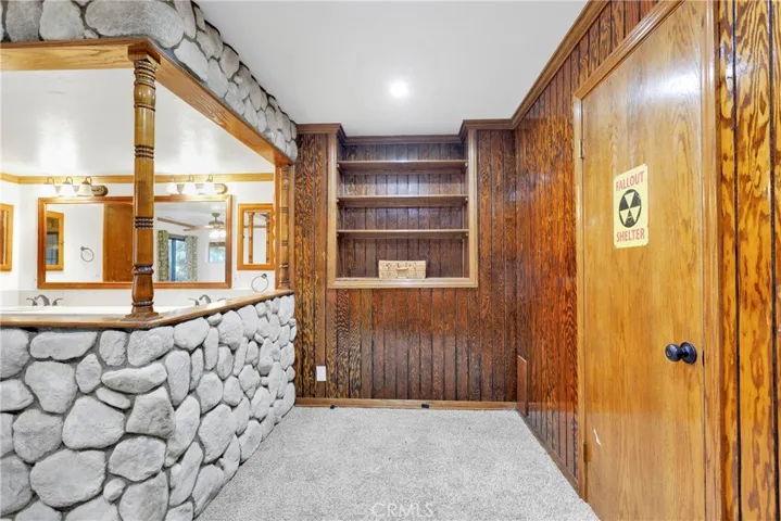 27476 White Fir Drive, Lake Arrowhead, California 92352