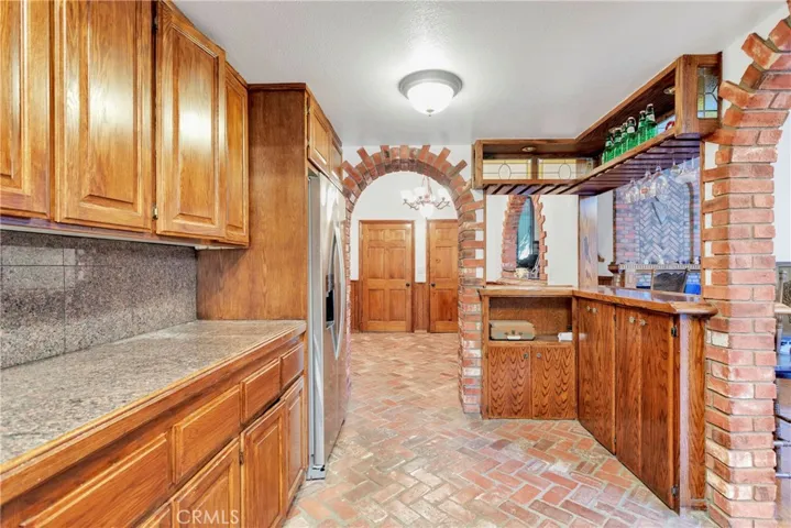 27476 White Fir Drive, Lake Arrowhead, California 92352