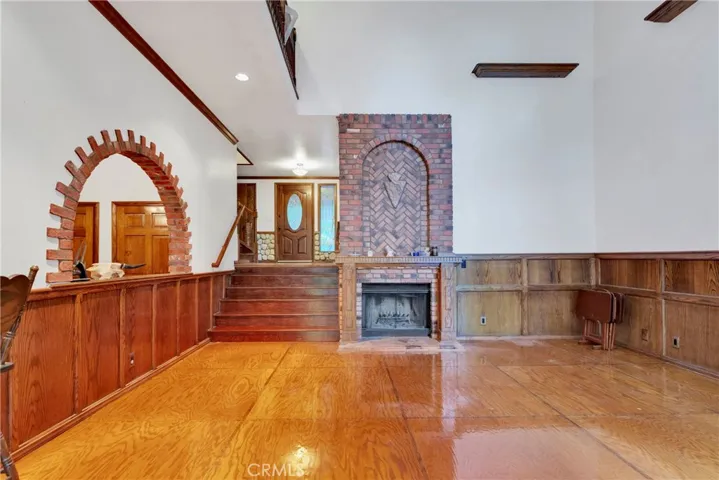 27476 White Fir Drive, Lake Arrowhead, California 92352