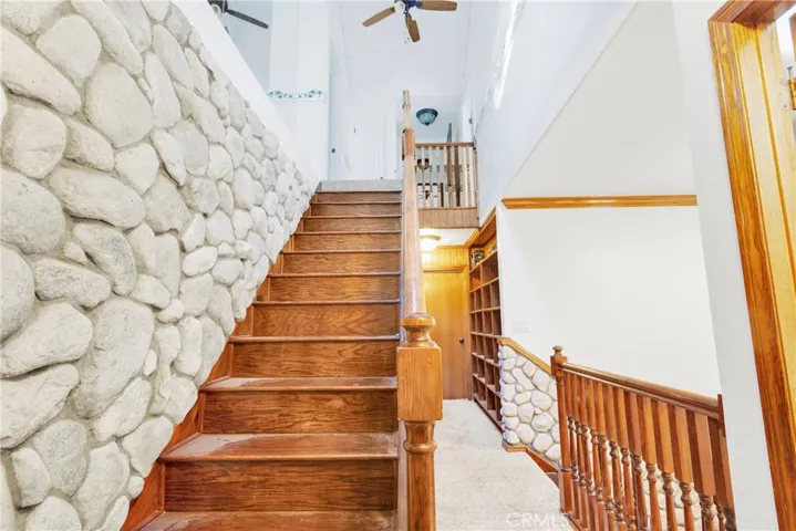 27476 White Fir Drive, Lake Arrowhead, California 92352