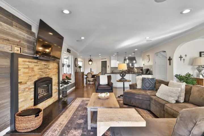 13585 Struzenberg Court, Morgan Hill, California 95037
