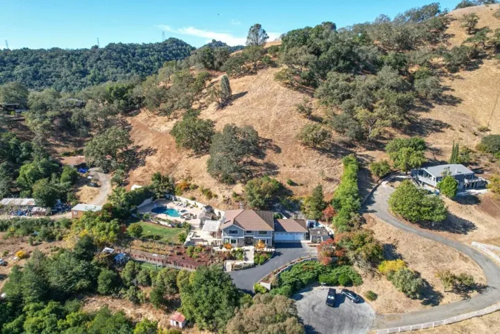 13585 Struzenberg Court, Morgan Hill, California 95037