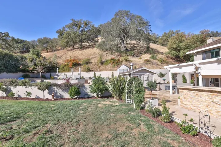 13585 Struzenberg Court, Morgan Hill, California 95037