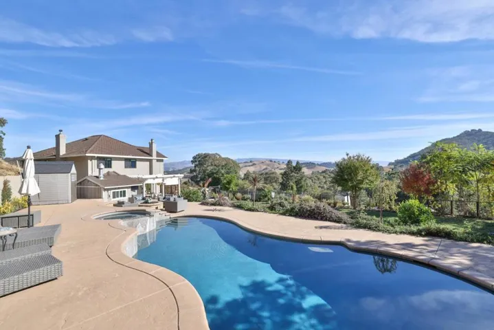 13585 Struzenberg Court, Morgan Hill, California 95037