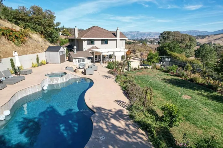 13585 Struzenberg Court, Morgan Hill, California 95037