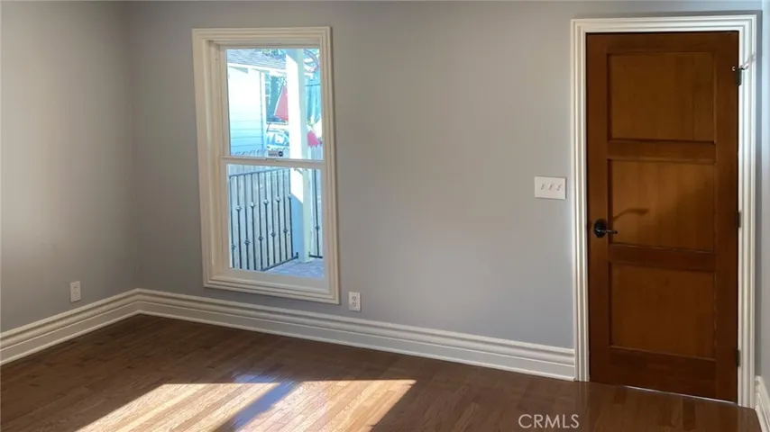 304 Sapphire Avenue, Newport Beach, California 92662