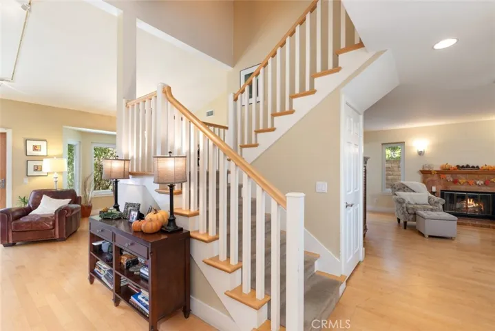 19585 Shadow Glen Circle, Northridge, California 91326
