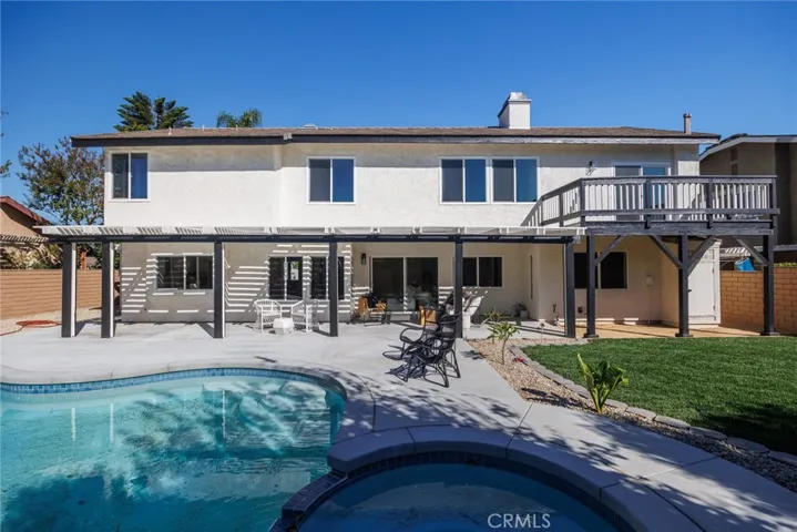 1824 Lexington Drive, Corona, California 92878