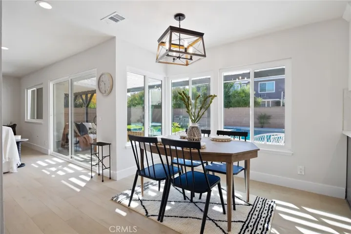 1824 Lexington Drive, Corona, California 92878