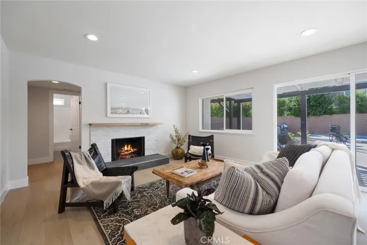 1824 Lexington Drive, Corona, California 92878