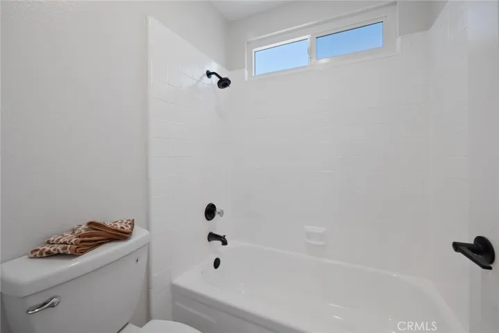 1824 Lexington Drive, Corona, California 92878