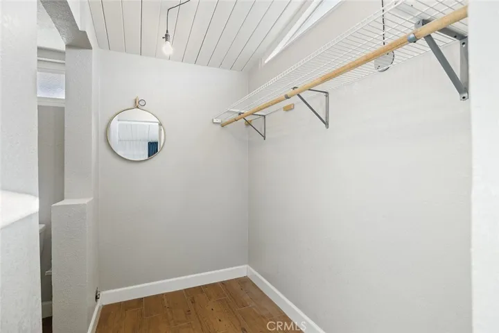 Master bath - Walk-in closet