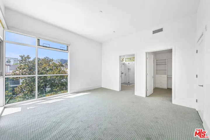 1232 N Kings Road Ph1, West Hollywood, California 90069