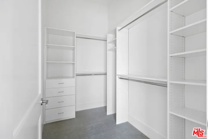 1232 N Kings Road Ph1, West Hollywood, California 90069