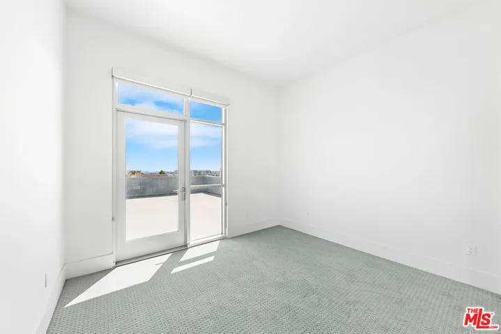 1232 N Kings Road Ph1, West Hollywood, California 90069