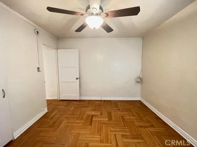 14525 Dickens Street, Sherman Oaks, California 91403